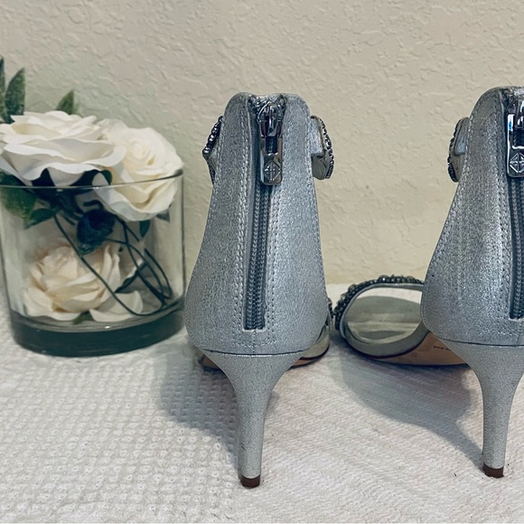Antonio Melani Sadina Silver Rhinestone High Heels Wedding -Size 8.5 EUC WORN 1X - Picture 6 of 7
